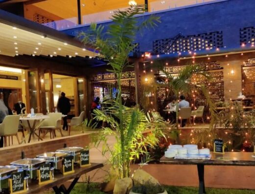 Red Ginger Eatery evening