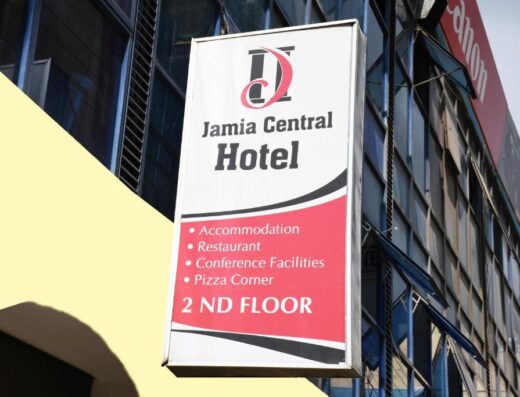 Jamia Central Hotel showing its services